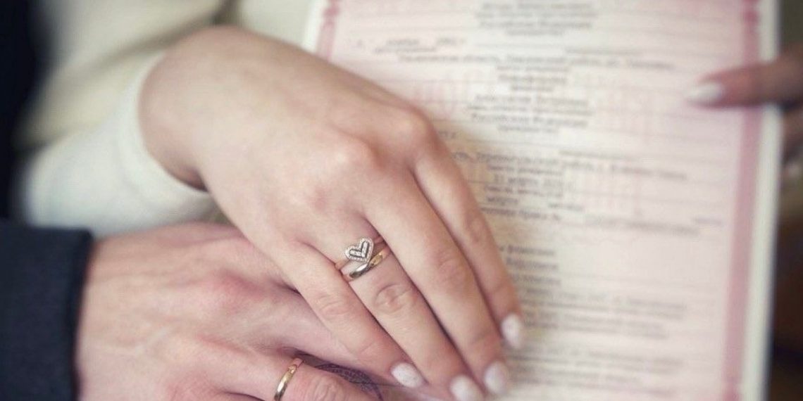 Сотая семья 2026 года зарегистрирована в Заволжском районе Ульяновска