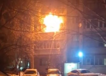 Ночной пожар на улице Ватутина: 40 эвакуированных, спасённые дети и погибшая женщина