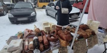 В Заволжье нагрянули с проверкой к уличным торговцам