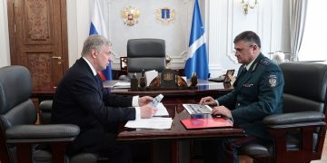 Русских и Апсалямов обсудили вывод ульяновского бизнеса «из тени»