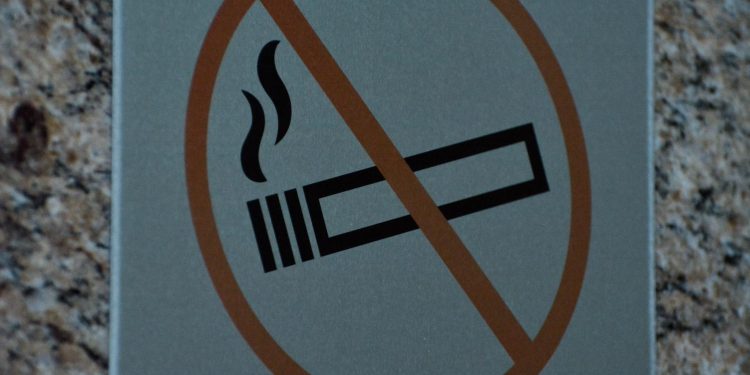 Суд запретил продавать сигареты через интернет в Ульяновской области