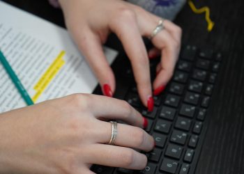 Жительница Димитровграда оплатила сушильную машину, которую никогда не получит