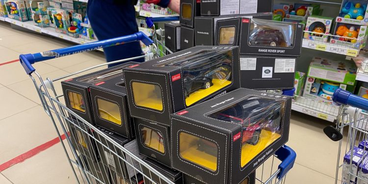 Купил, а это фейк: ульяновцам рассказали, как не попасть на контрафакт