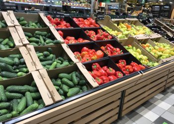 Ульяновские депутаты потребовали вернуть местные продукты в магазины