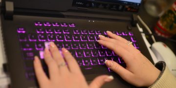 Почти половина ульяновцев признали себя интернет-зависимыми