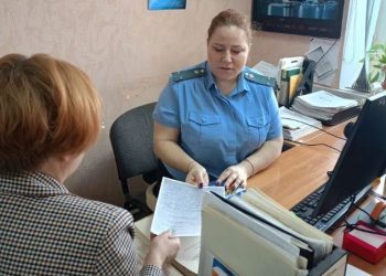 Ульяновскую семью заставили демонтировать скрытую камеру на общей кухне