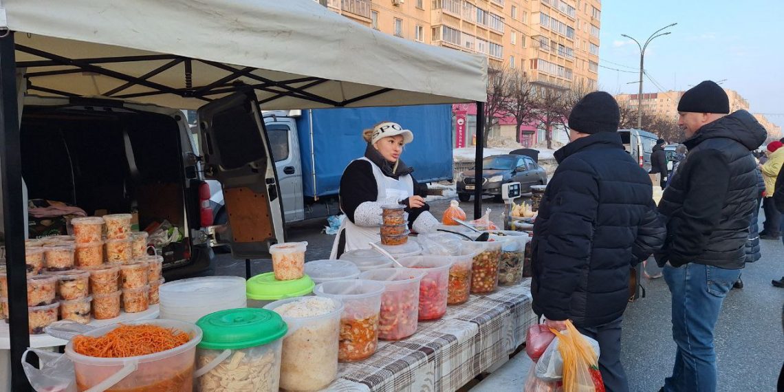 В Ульяновске проходит первая весенняя ярмарка: фото