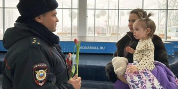 Тюльпаны вместо протокола: в Ульяновске работал «Цветочный патруль»