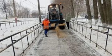 400 тонн против гололеда: как Ульяновск встречает похолодание