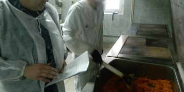 Как кормят в СИЗО-1: показательная готовка прошла в ульяновском изоляторе