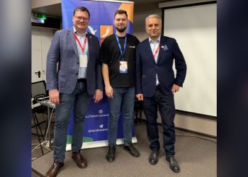 «Ошибка в миллиметр — и пальцы не двигаются»: ульяновский хирург научился работать в «зоне проклятий»