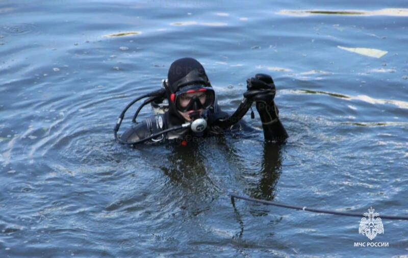 В Старомайнском районе из Волги достали тело 72-летнего мужчины
