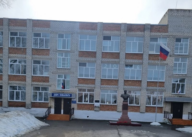 В трёх ульяновских школах нашли нарушения при хранении продуктов