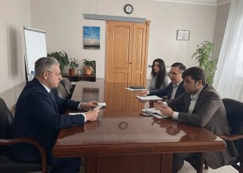 Ульяновский премьер Спирчагов провёл встречу с топ-менеджерами «Напитки Вместе».