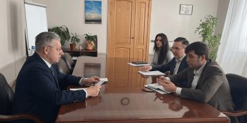 Ульяновский премьер Спирчагов провёл встречу с топ-менеджерами «Напитки Вместе».