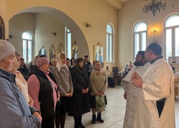 В ульяновском храме прошла литургия с сурдопереводом для слабослышащих прихожан