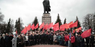 Ульяновск отметил 156-ю годовщину со дня рождения Владимира Ильича Ленина