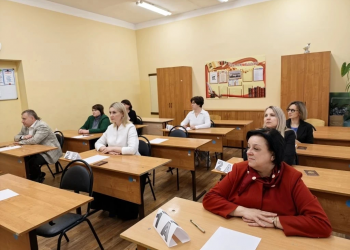 600 ульяновских родителей написали пробный ЕГЭ в рамках всероссийской акции