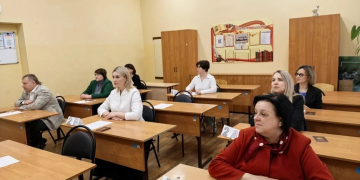 600 ульяновских родителей написали пробный ЕГЭ в рамках всероссийской акции