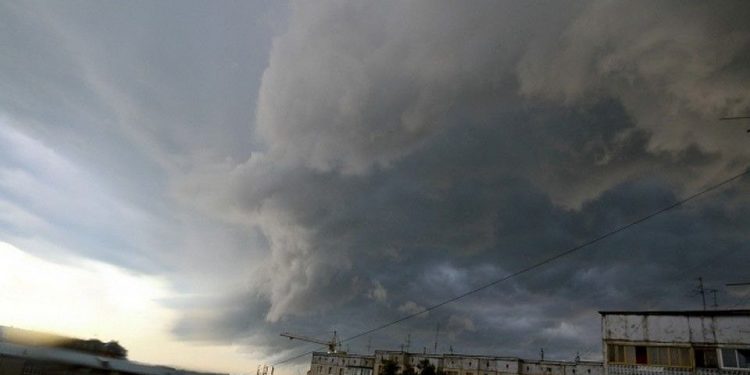 Очередной циклон несёт в Ульяновскую область опасный ветер, снег и дожди