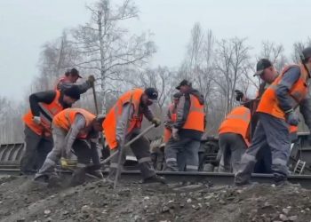 Ульяновским железнодорожникам предстоит заменить 200 шпал и два рельса после схода вагонов