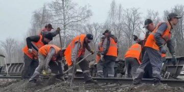 Ульяновским железнодорожникам предстоит заменить 200 шпал и два рельса после схода вагонов