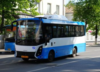 Обнародован полный график автобусных спецрейсов на Пасху и Радоницу