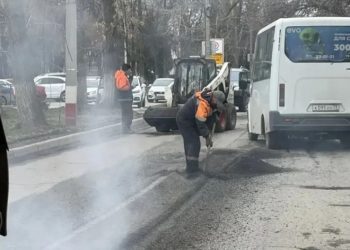 На три бригады больше: в Ульяновске ускоряют ремонт дорог