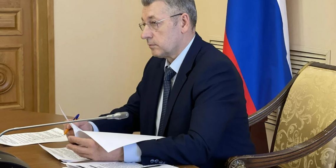 Трава горит, высотки под угрозой: что решили на совещании у Спирчагова