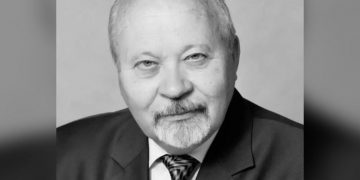 В Ульяновске Заслуженный врач России Владимир Сучков