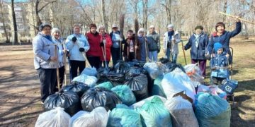 Болдакин поручил убрать весь город: парки, улицы и даже деревню Кувшиновка