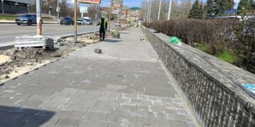 На Спасской укладывают плитку, как на улице Ленина