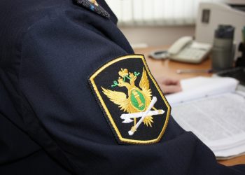 Коллекторов наказали за угрозы директору ульяновского завода