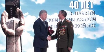 Глава региона вручил награды ульяновским чернобыльцам