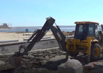 На Центральном Волжском пляже в Ульяновске началась реконструкция большого бассейна