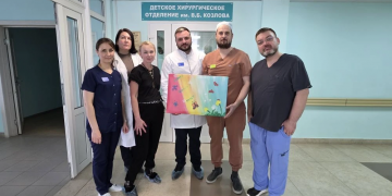 Вместо еженедельных мучений: Ульяновские хирурги освоили щадящую установку гастростом