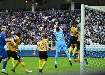 «Волга» отобрала очки у лидера на его поле и прервала 10-матчевую серию «Ротора»