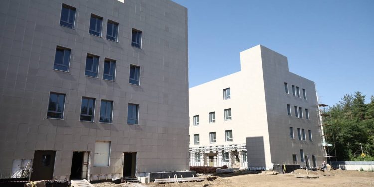 Федеральный транш спасёт стройку века в ульяновской детской больнице