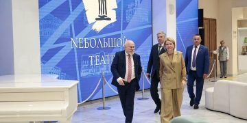 Любимова лично наградила лучших ульяновских культработников