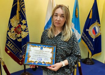 Продавец в Ульяновске спасла покупательницу от потери 500 тысяч рублей