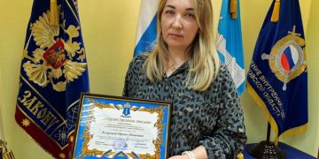 Продавец в Ульяновске спасла покупательницу от потери 500 тысяч рублей