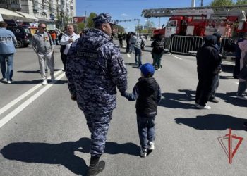 В День Победы ульяновские росгвардейцы нашли потерявшегося пятилетнего мальчика