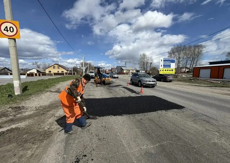 В Ульяновске продолжают ремонтировать дороги