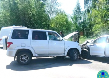 Ульяновские спасатели помогали реанимировать пострадавшего в ДТП на проспекте Маргелова