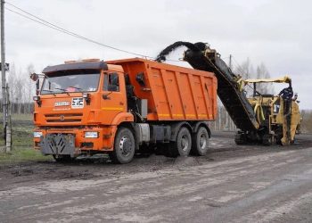 В Ульяновской области стартовал ремонт 18 участков дорог по нацпроекту