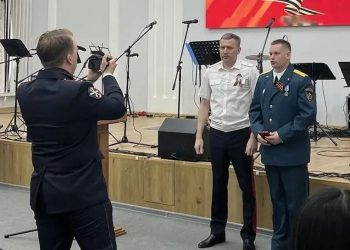 В Ульяновске сотрудник МЧС спас жизнь истекавшему кровью таксисту