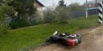 Мотоциклист врезался в столб и погиб в селе Крестово-Городище