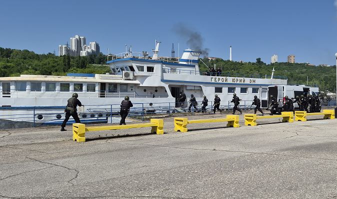 В Ульяновском речном порту прошло антитеррористическое учение
