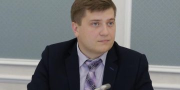 Зонтов доложил Русских о социально-экономической ситуации за I квартал