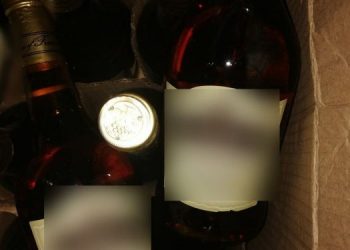 373 бутылки конфисковано: Ульяновский суд решил уничтожить нелегальный алкоголь из гаража